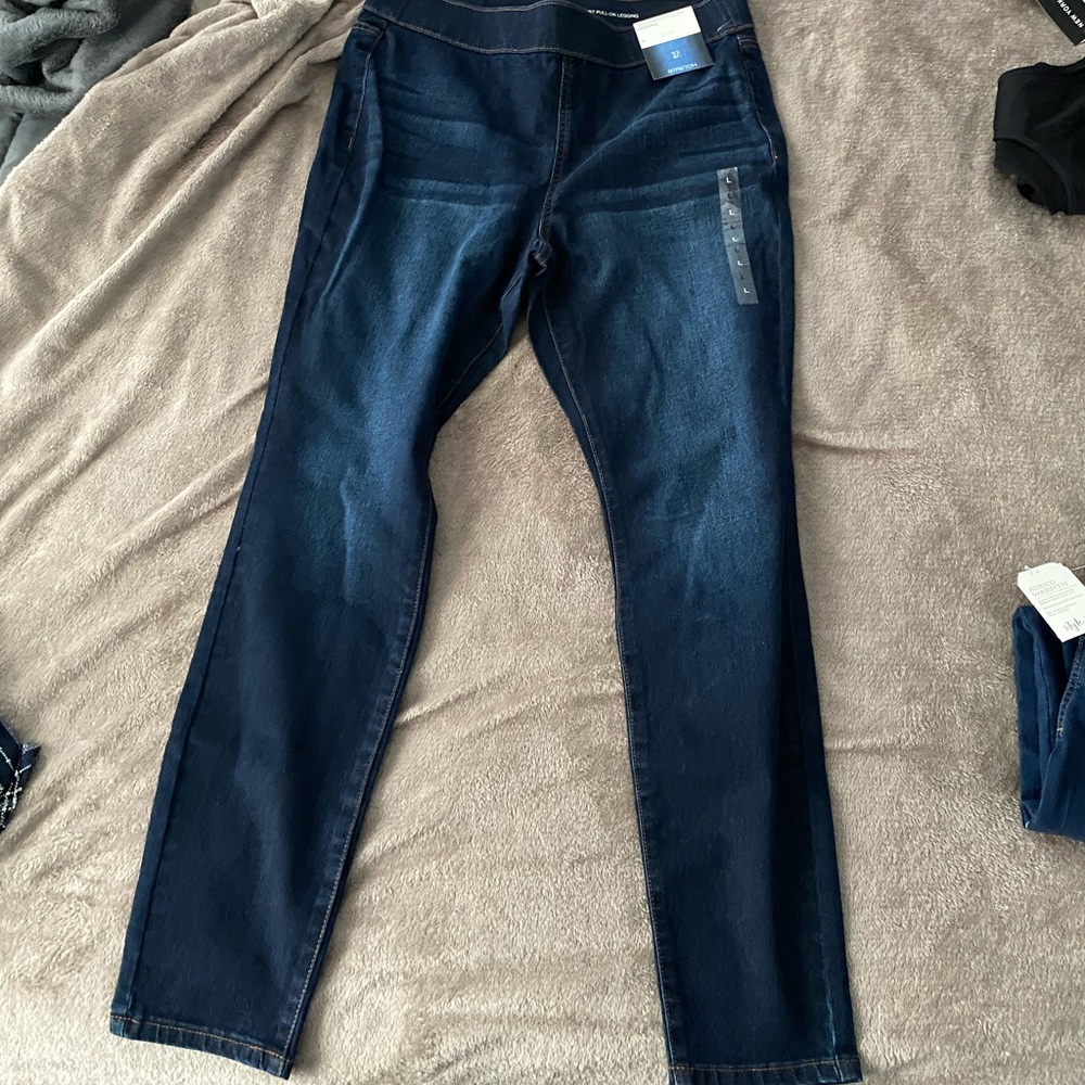 Leggings, full length, smoke free home